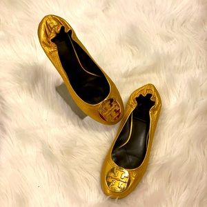 Tory Burch ballerina shoe